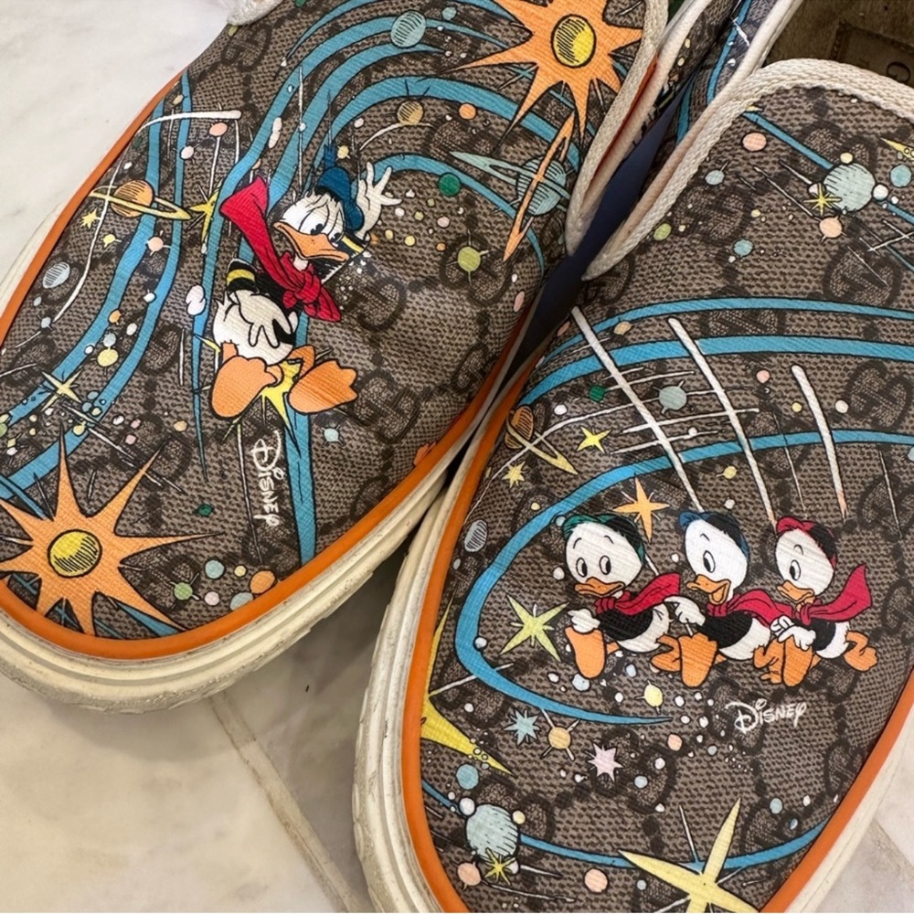 GUCCI X Disney| Tennis 1977 slip on Donald Duck - Picture 9 of 10